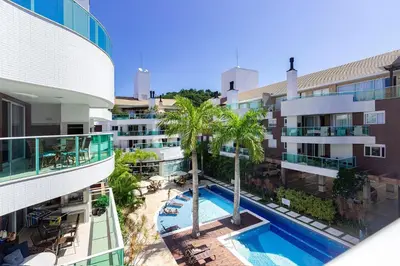 A planta de Boulevard 205A - Excelente apartamento em condomínio de luxo no centro de Bombinhas - Piscina - Jacuzzi - Academia - Portaria 24h.