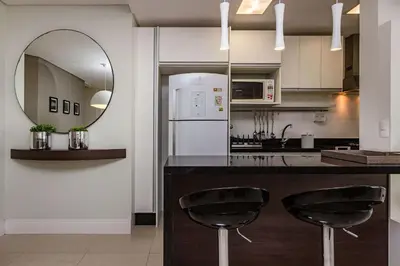 A planta de Boulevard 215C - Excelente apartamento em condomínio de luxo no centro de Bombinhas - Piscina - Jacuzzi - Academia - Portaria 24h.