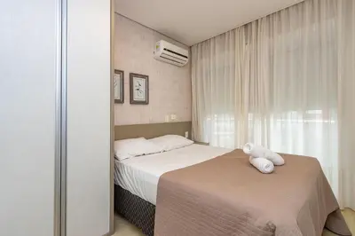 A planta de Boulevard 218D - Excelente apartamento em condomínio de luxo no centro de Bombinhas - Piscina - Jacuzzi - Academia - Portaria 24h.