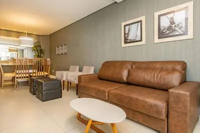 A planta de Boulevard 218D - Excelente apartamento em condomínio de luxo no centro de Bombinhas - Piscina - Jacuzzi - Academia - Portaria 24h.