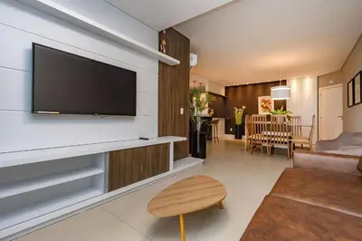 A planta de Boulevard 224D - Excelente apartamento em condomínio de luxo no centro de Bombinhas - Piscina - Jacuzzi - Academia - Portaria 24h.