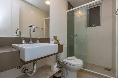 A planta de Boulevard 224D - Excelente apartamento em condomínio de luxo no centro de Bombinhas - Piscina - Jacuzzi - Academia - Portaria 24h.