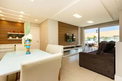 A planta de Boulevard 310D - Excelente Cobertura com Jacuzzi Privativa em condomínio de luxo no centro de Bombinhas - Piscina - Jacuzzi - Academia - Portaria 24h.