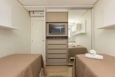 A planta de Varandas do Atlântico 401-A – Apartamento de Alto Padrão com Vista Panorâmica para o Mar em Bombas.