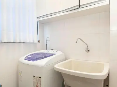 A planta de Aluguel Apartamento 100 mts do mar - Itapema/SC