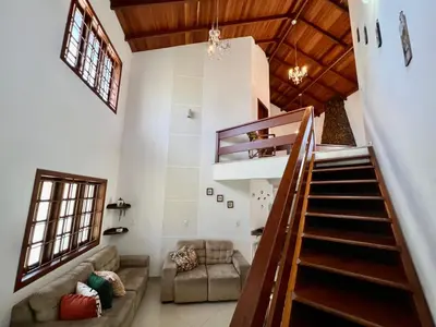 Uma área de estar em Casa a 50 M do Mar Para Recarregar as Energias