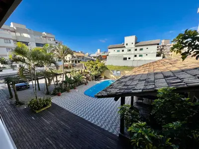 A piscina em ou perto de Sal De Mariscal 07