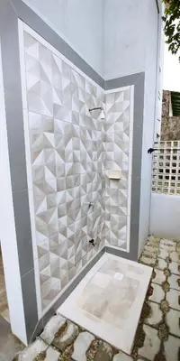 Uma casa de banho em Residencial Marondas