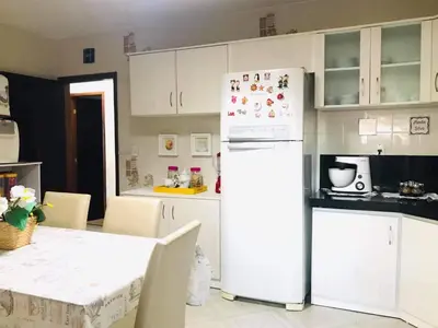 A cozinha ou kitchenette de Casa Bombinhas