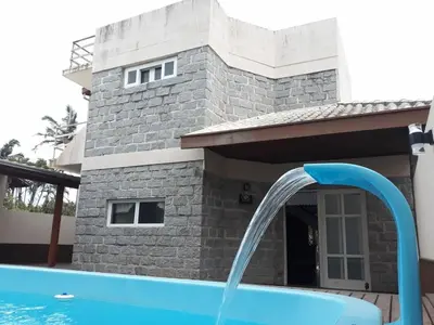 A planta de Casa Bombinhas com Piscina