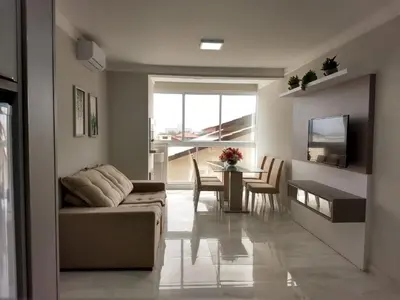Uma televisão e/ou sistema de entretenimento em Lumini 103