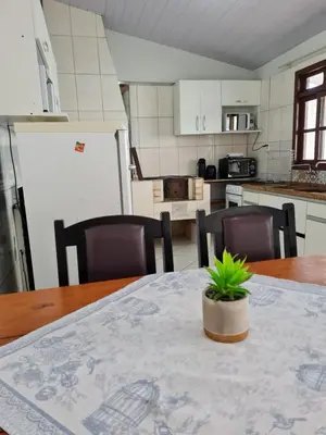A cozinha ou kitchenette de Maika'i Pousada