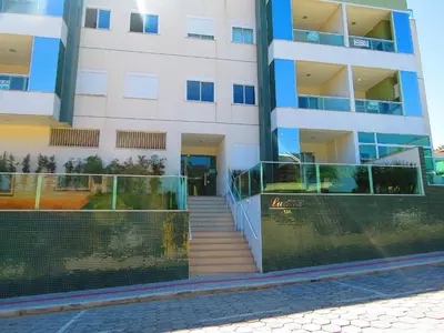 O edifício onde o apartamento está situado