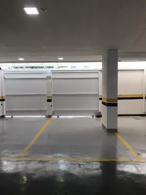 A planta de Apartamento 2 dormitórios a 300 metros do mar na Meia Praia - Itapema-sc