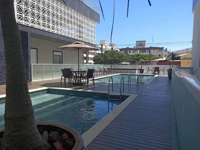 A piscina em ou perto de Mariscal 02 dormitórios, 80m do mar, com piscina