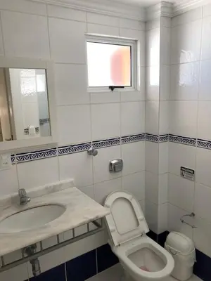 Uma casa de banho em Praia de Quatro Ilhas a 50 metros do mar