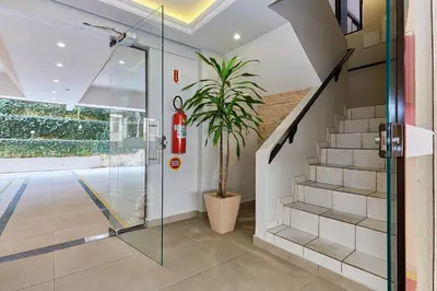 A planta de 945 - Apartamento Ed Estrela do Mar II - Centro Bombinhas - Garagem para 1 Carro