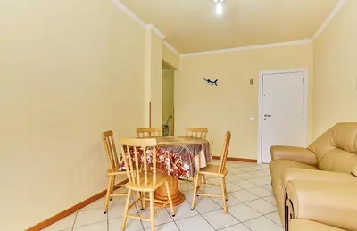 A planta de 945 - Apartamento Ed Estrela do Mar II - Centro Bombinhas - Garagem para 1 Carro