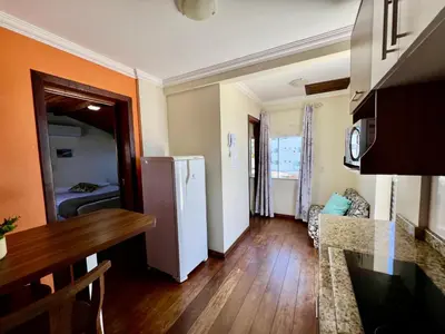 A cozinha ou kitchenette de Acorde Com o Cenário Beira Mar - Coberturinha