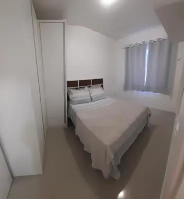 A planta de Apartamento 2 dormitório praia de Bombas