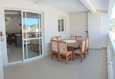 A planta de Duplex lindo sofisticado