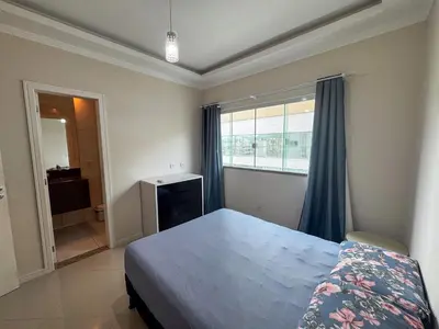 Uma cama ou camas num quarto em Lago Maggiore - 101 - 3º Andar - Com área externa