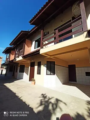 A planta de Duplex com ótimo custo x benefício pertinho da Praia de Mariscal