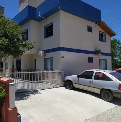 O edifício onde o apartamento está situado