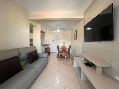 Uma televisão e/ou sistema de entretenimento em Vista Bella