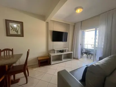 Uma televisão e/ou sistema de entretenimento em Vista Bella