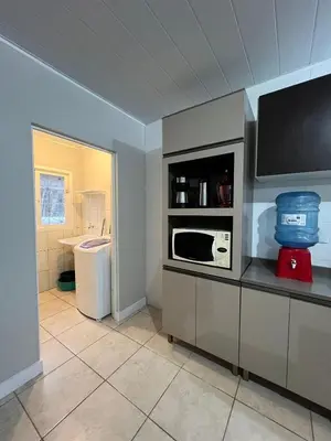 A cozinha ou kitchenette de Casa de 03 dormitórios no centro de Bombinhas