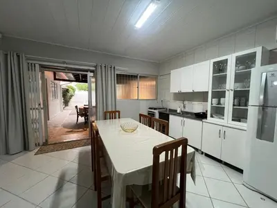 A cozinha ou kitchenette de Residencial Elsa Tarcila