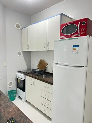A cozinha ou kitchenette de Residencial Melfi 3 - Apto 04 - Lateral