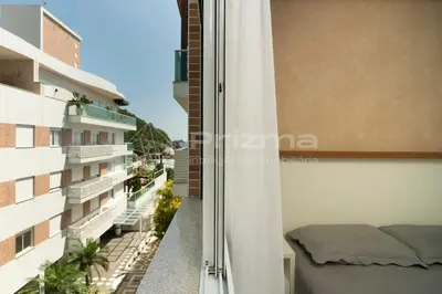 Uma varanda ou terraço em Varandas 405 A · Apartamento em Condomínio de luxo frente ao mar .