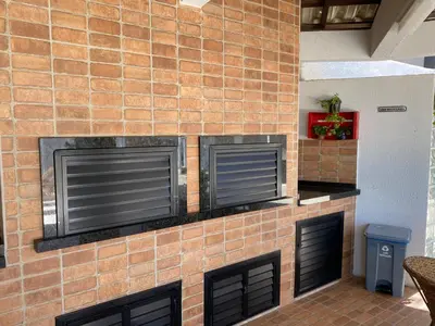 A cozinha ou kitchenette de Apartamento Aconchegante Beira Mar em Itapema - Santa Catarina