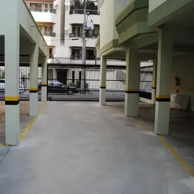Apto Meia Praia