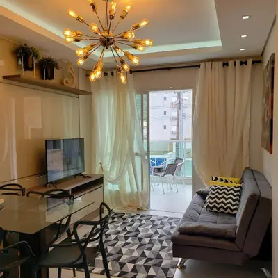 Uma televisão e/ou sistema de entretenimento em Apartamento novinho em Palmas!