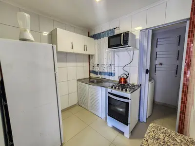 A cozinha ou kitchenette de Apto El Shadday 301 cento e cinquenta metros do mar