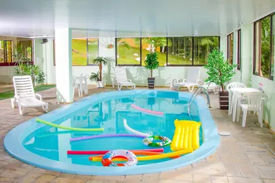 A piscina em ou perto de Morro do Sol Hotel & Eventos