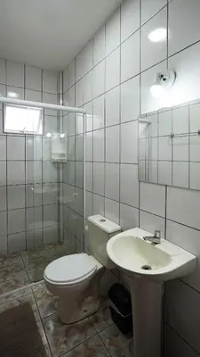 Uma casa de banho em Residencial Adolfo - Mestre Naro
