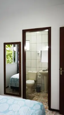 Uma casa de banho em Residencial Adolfo - Mestre Naro
