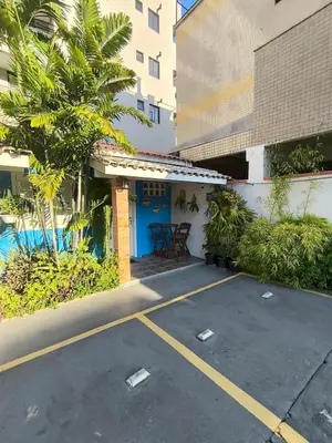 O edifício onde o apartamento está situado