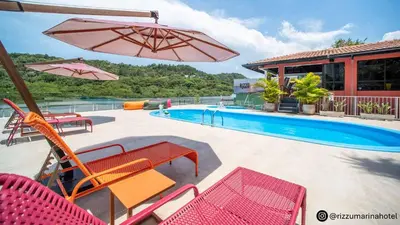 A piscina em ou perto de Rizzu Marina Hotel