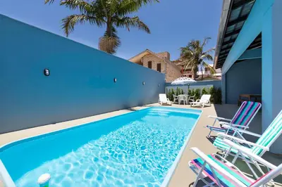 A piscina em ou perto de Casa Patta - 05 dormitórios, com piscina.