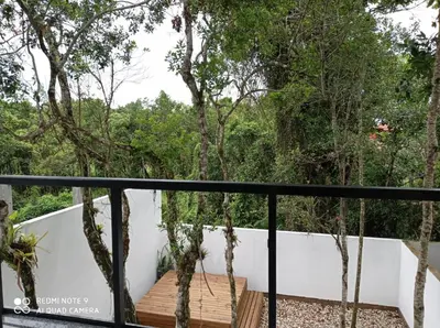 Uma varanda ou terraço em Casa com dois pavimentos nova, em Mariscal