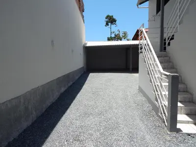 A planta de Casa Ampla no Centro, Piso Térreo ou Superior