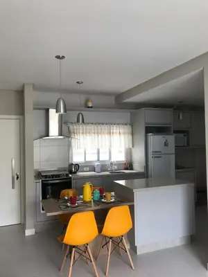 A planta de Apartamento 400 metros da praia de palmas, Governador Celso Ramos