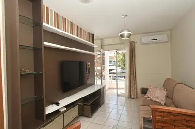 A planta de Apartamento no centro de Bombinhas completo