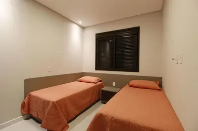 O spa e/ou outras comodidades de bem-estar em 1089 - Praia de Bombinhas novíssimo 02 dormitórios