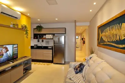 A cozinha ou kitchenette de 1090 Finamente decorado 03 suítes na Praia de Bombinhas